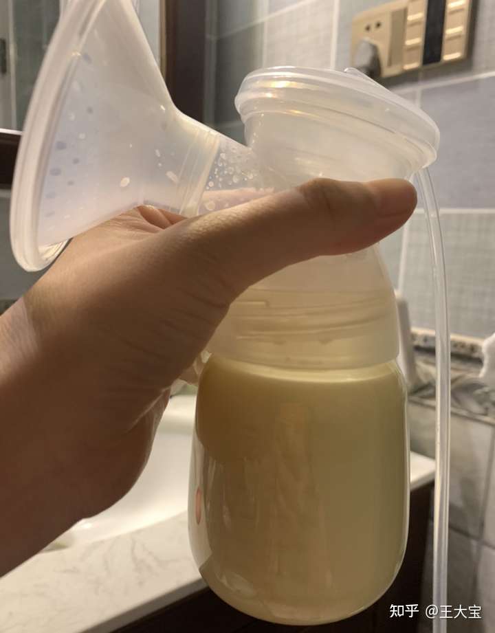 夜间哺乳，益处与挑战的深度探讨